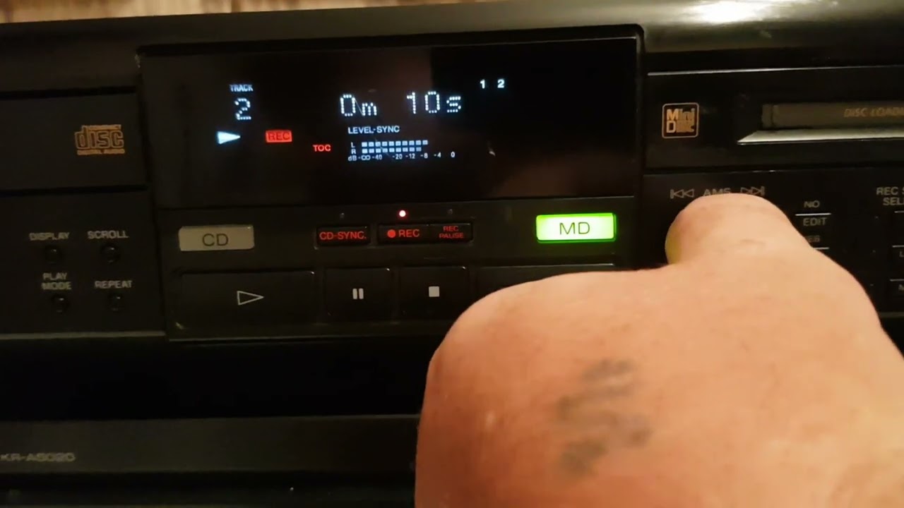 SONY MXD-D1 - YouTube