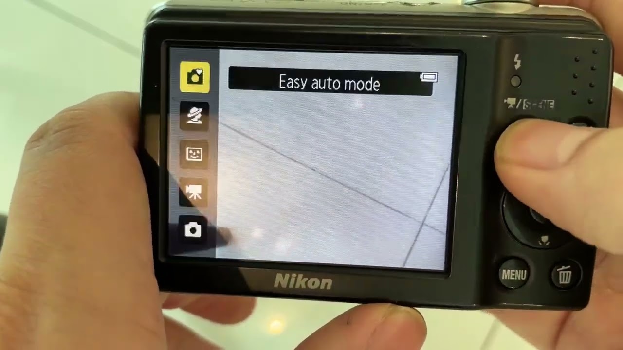 How to use Nikon Coolpix L23 - YouTube