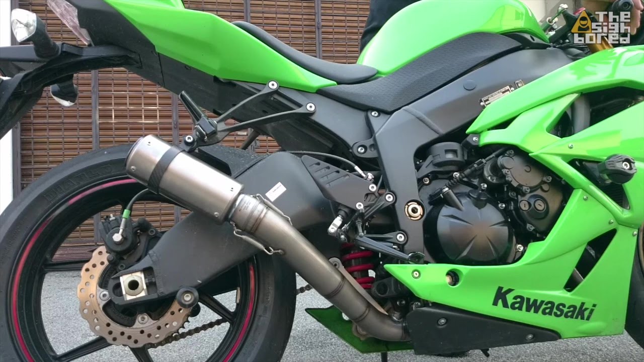 Kawasaki Ninja ZX-6R SC Project CRT titanium slip-on installation