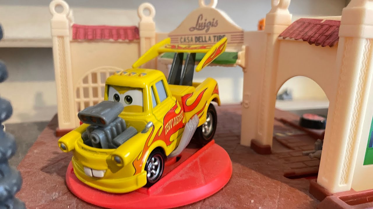Mattel Disney Pixar Cars 2 Funny Car Mater - YouTube