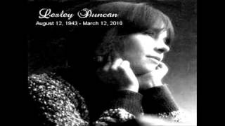 Lesley Duncan / Moon Bathing (1975): 丸山ヨシオのレコード放浪記