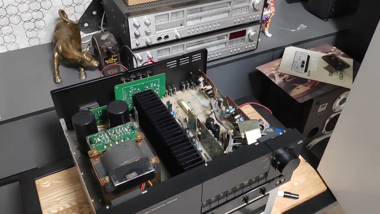 Victor AX 990 - YouTube