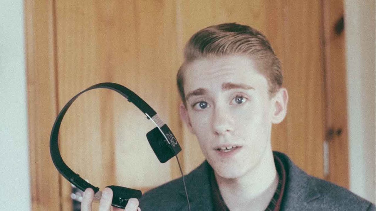 Bang & Olufsen Form 2i Headphones | Full Review | - YouTube