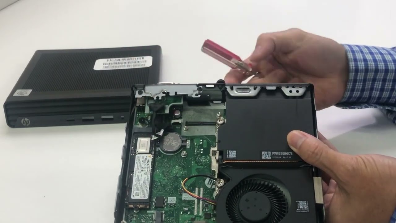 Replace SSD HP Elitedesk 800 G6 Desktop mini PC - YouTube