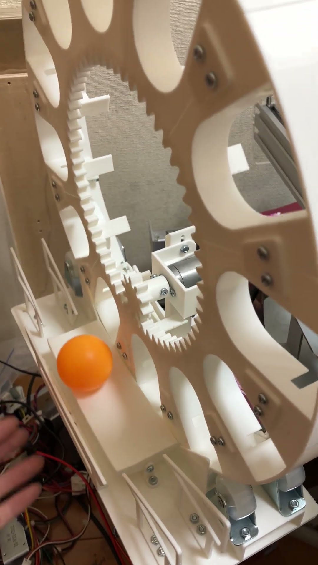 自作メダルゲーム】 センター抽選機動作確認 2026年2月7日 - YouTube