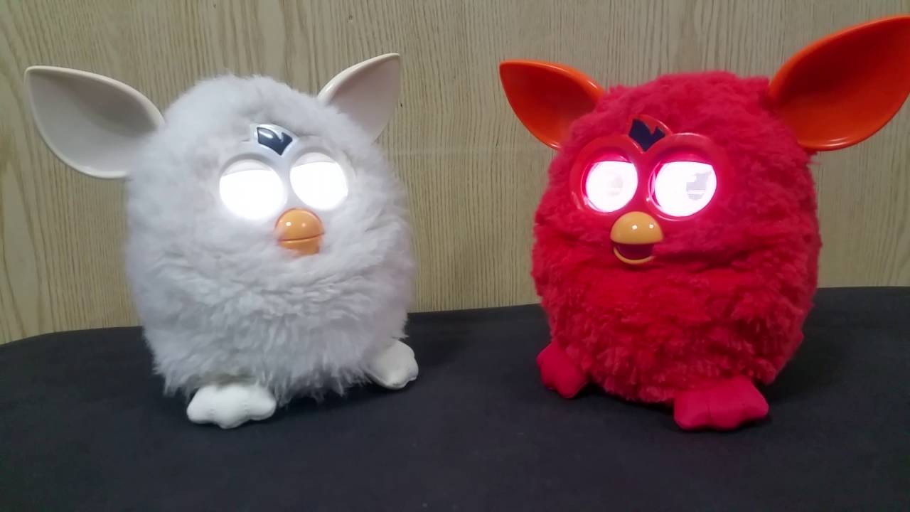 ファービー マシュマロホワイト アップルレッド ファービー マシュマロ