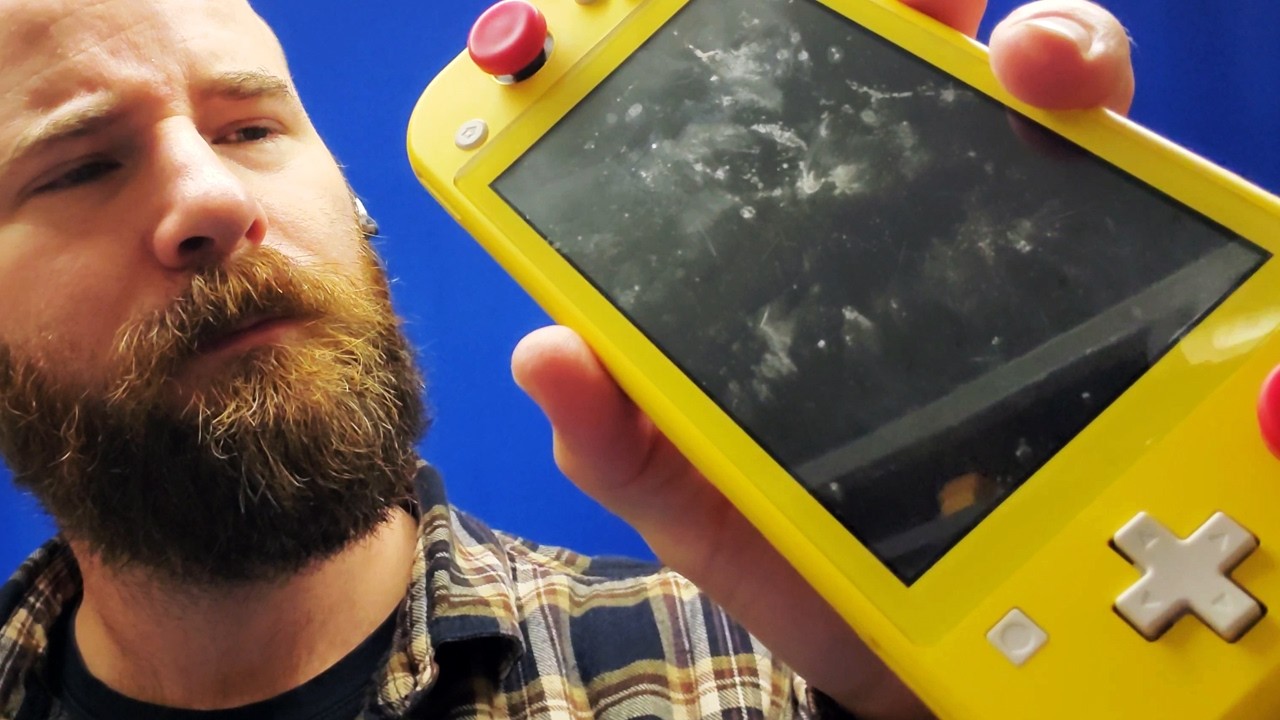 Nintendo Switch Lite Won't Charge - Let's Fix it! - YouTube