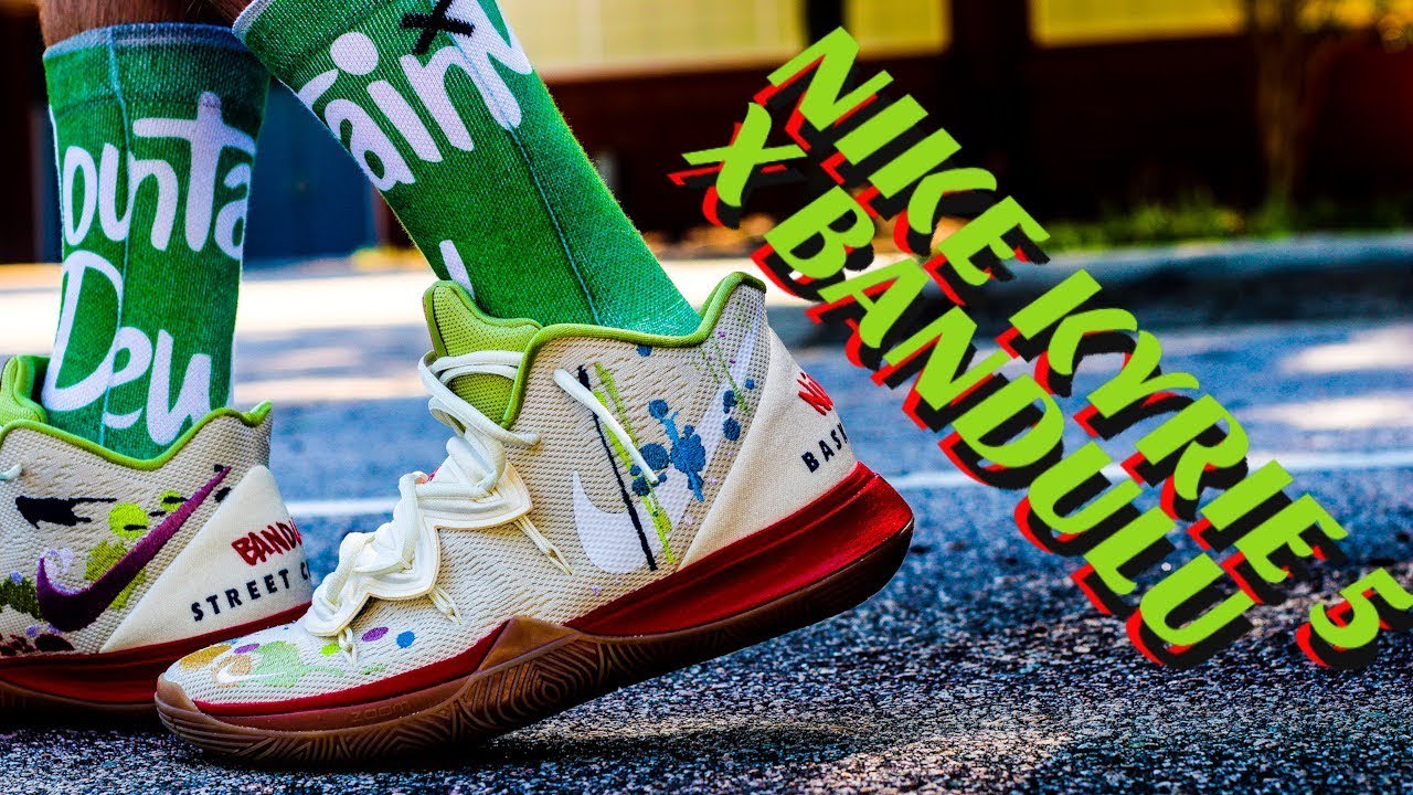 NIKE KYRIE 5 BANDULU COLLEB REVIEW & ON FEET!! - YouTube