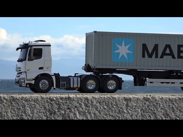 TAMIYA 1/14 R/C Tractor Trucks RC Arocs 3363 6x4 - YouTube