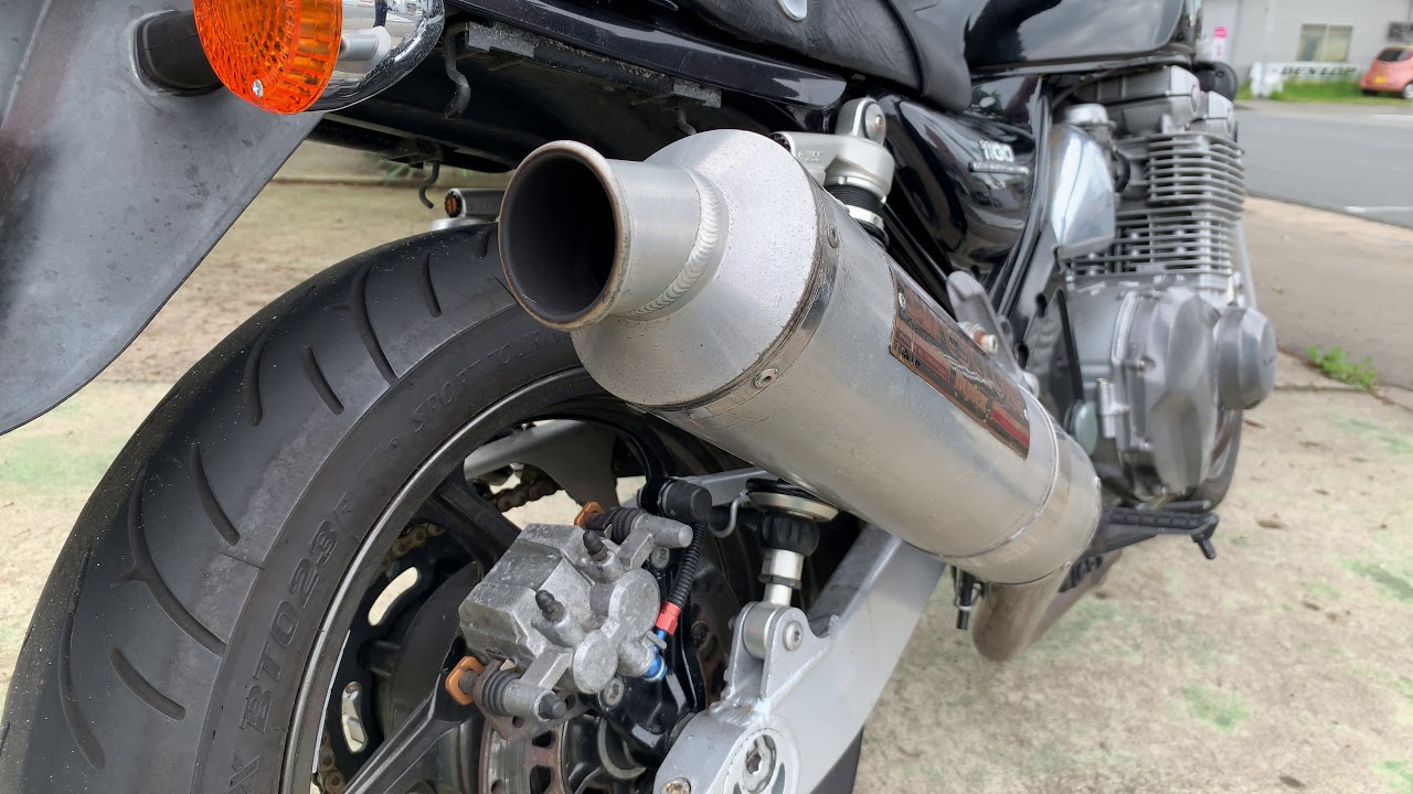 2004 Kawasaki ゼファー1100/ヨシムラサイクロン（アルミ） - YouTube