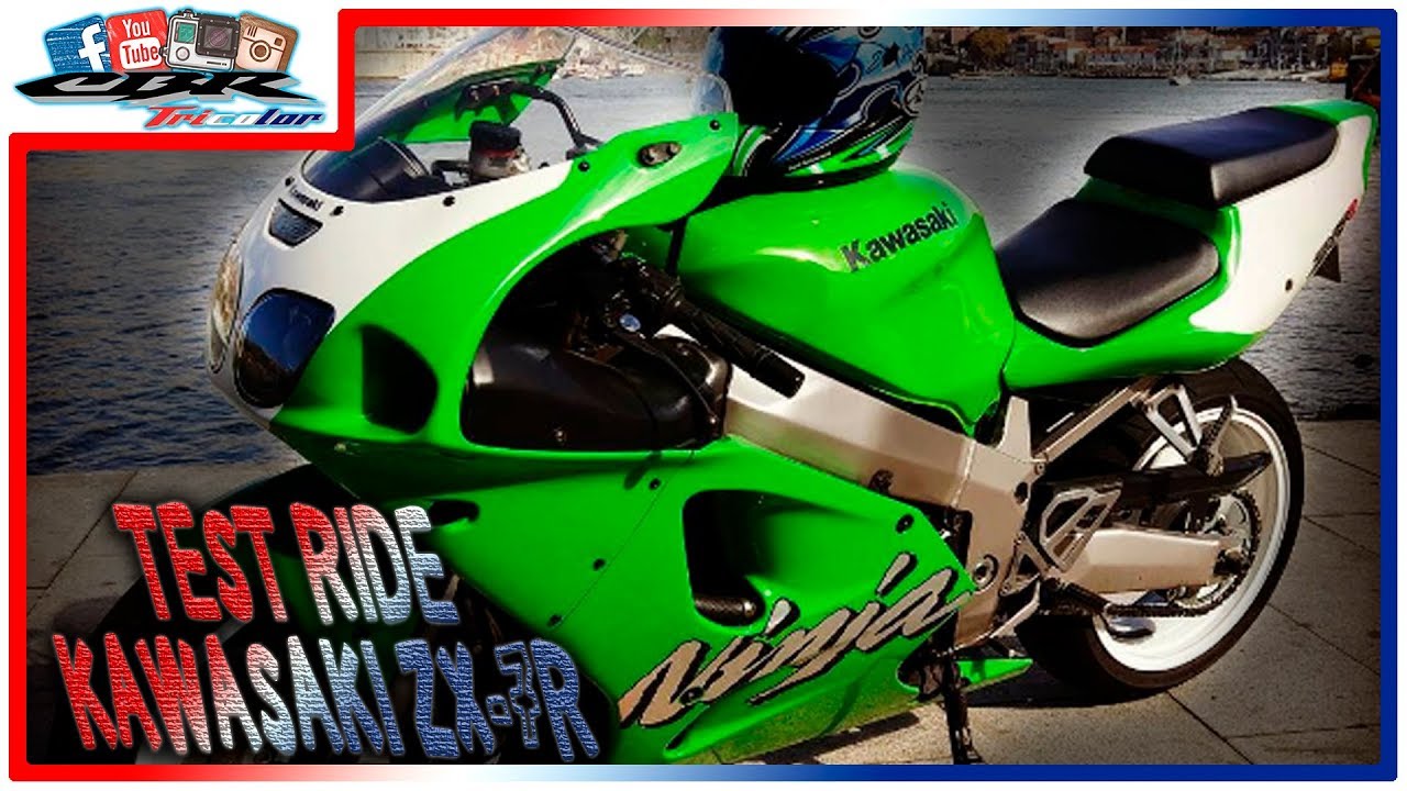 ✓ Test Drive - Kawasaki ZX-7R 