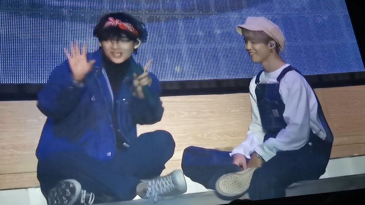 BTS MAGIC SHOP (방탄소년단) OSAKA 2019 JAPAN FANMEETING - YouTube