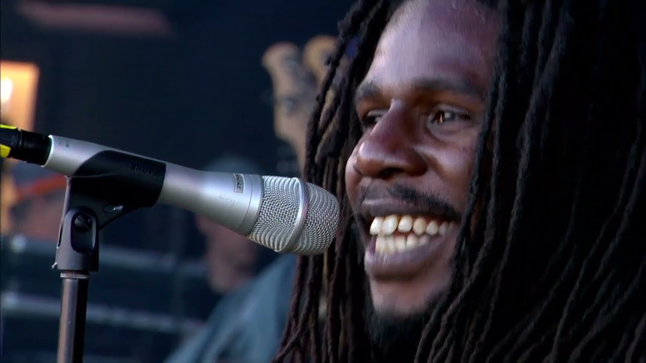 Chronixx - Spanish Town Rockin' (VJ) - YouTube