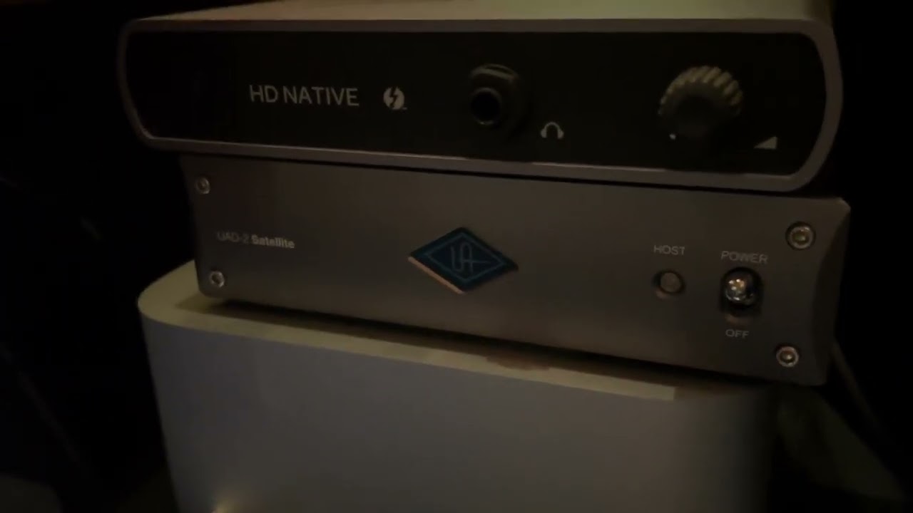 UAD-2 Satellite Thunderbolt OCTO Core Review - YouTube