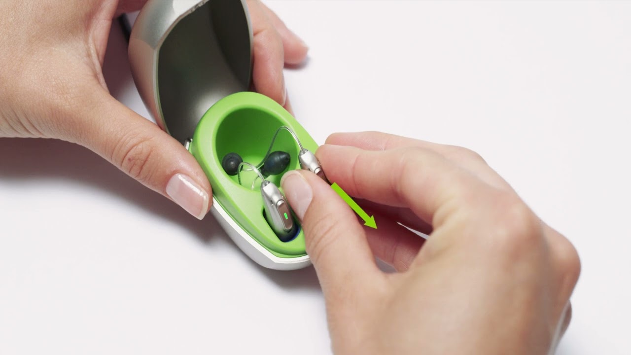 フォナック補聴器 | 充電器の使い方_ミニチャージャーケース - YouTube