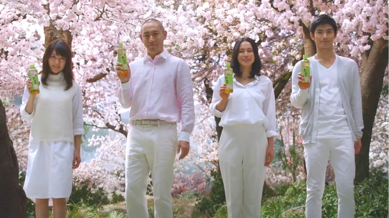 市川海老蔵＆中谷美紀＆三浦春馬＆有村架純が豪華4ショット 伊藤園「お