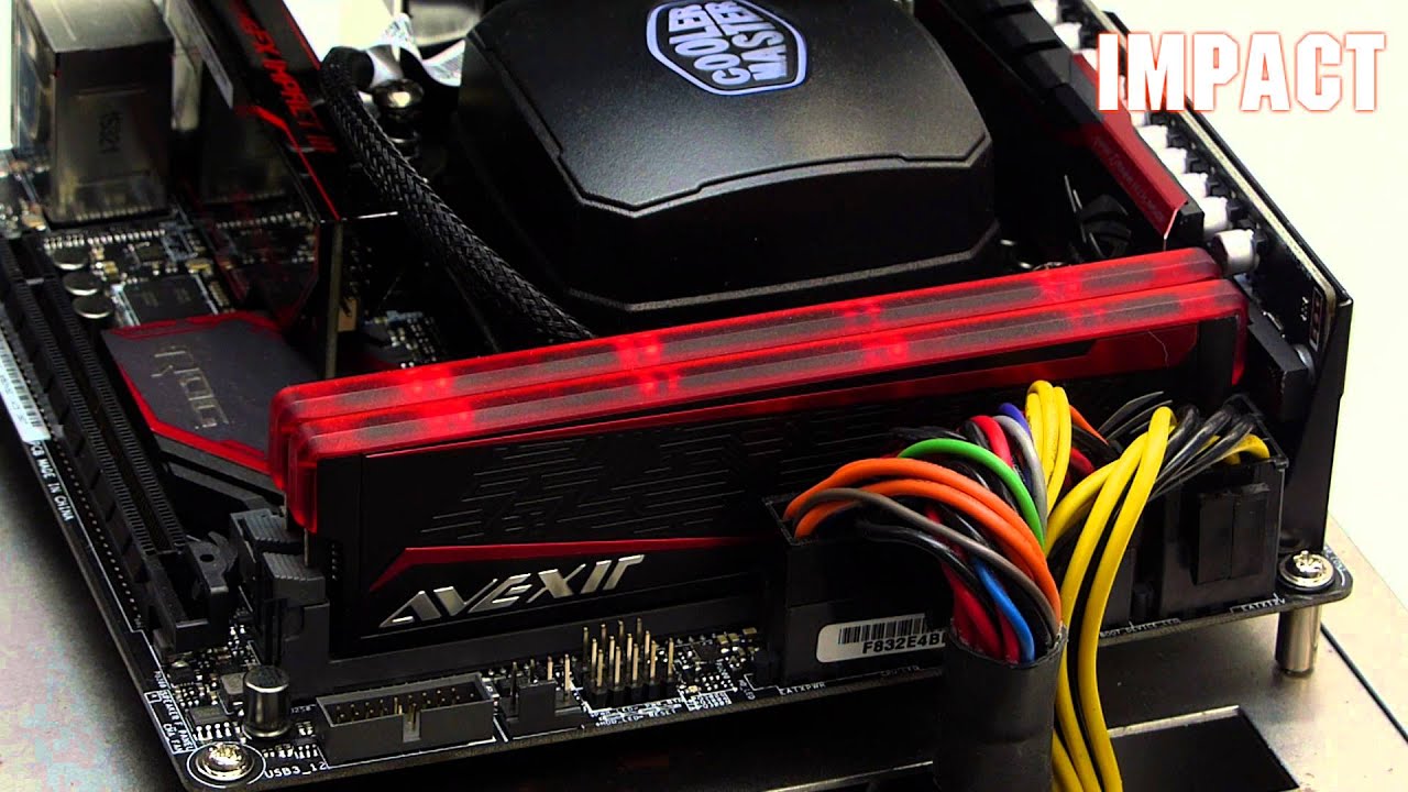 プラズマチューブやライトバーを搭載したASUS ROG認証メモリー「RED