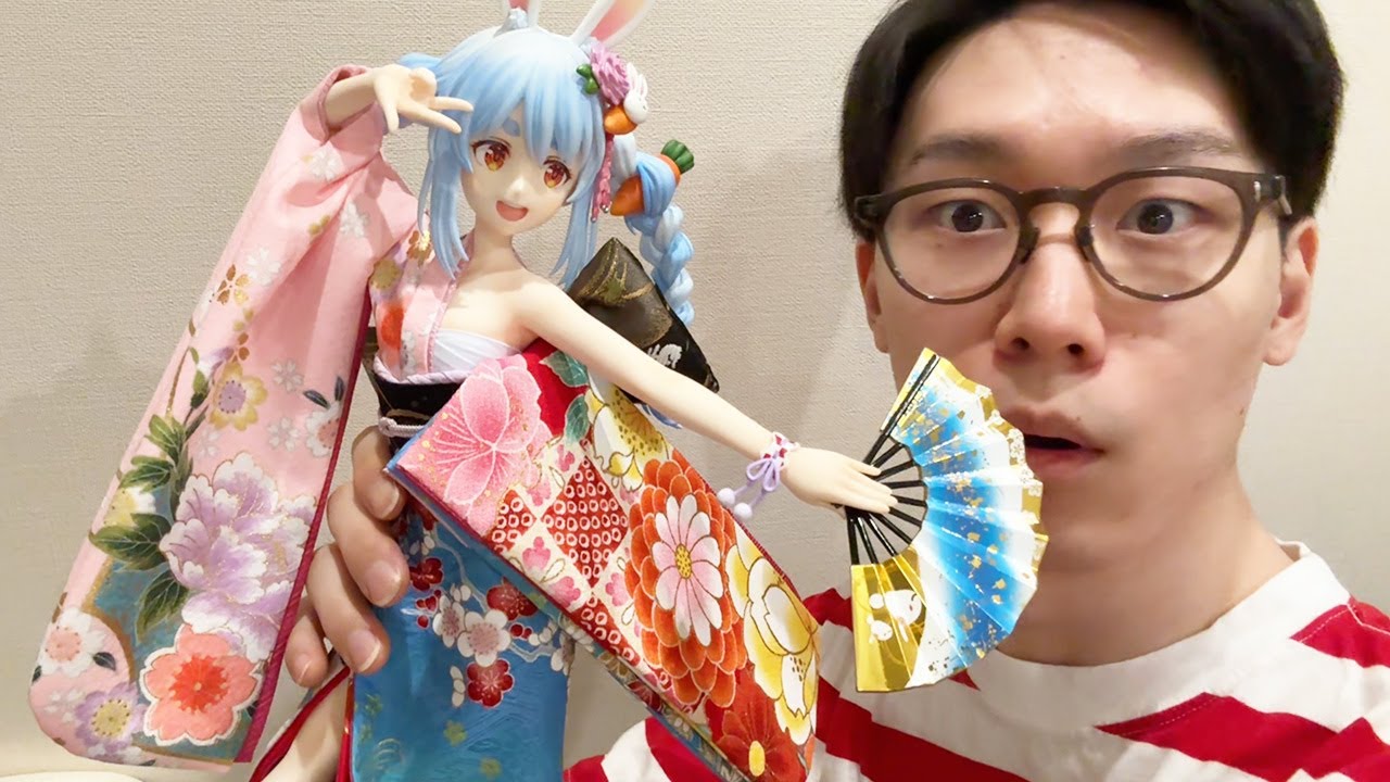 兎田ぺこらさんの日本人形(20万円)を購入しました【ビエラ】 - YouTube