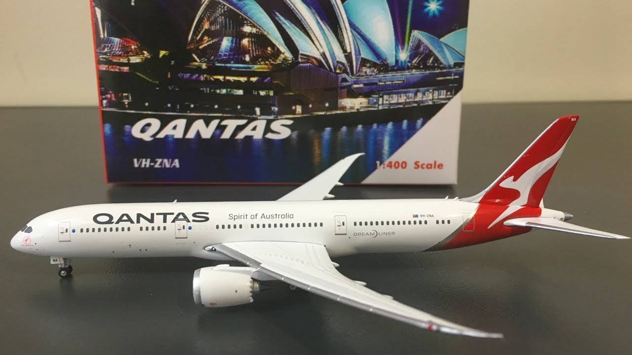 Phoenix 1:400 Qantas 787-9 Review - YouTube