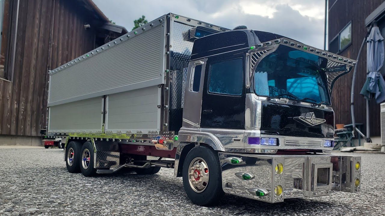 タミヤ 1/14スケール ふそう スーパーグレートキャビン タミヤ 1/14