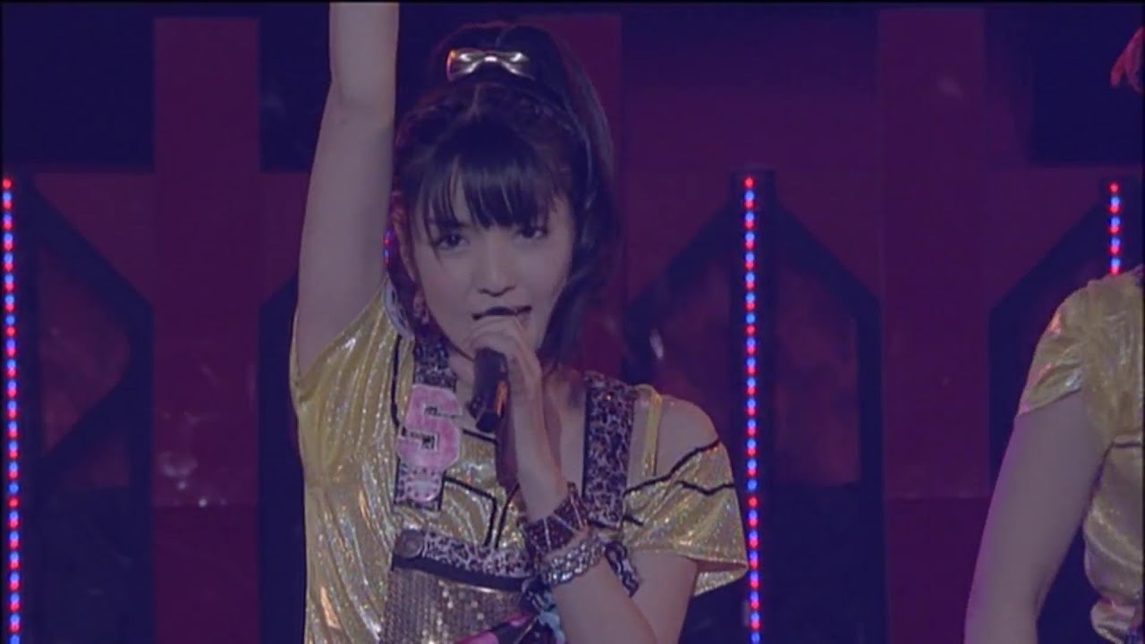 地球が泣いている / モーニング娘。(モーニング娘。誕生15周年記念