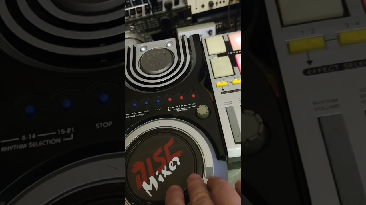 Circuit Bent Mix Me DJ by Psychiceyeclix - YouTube