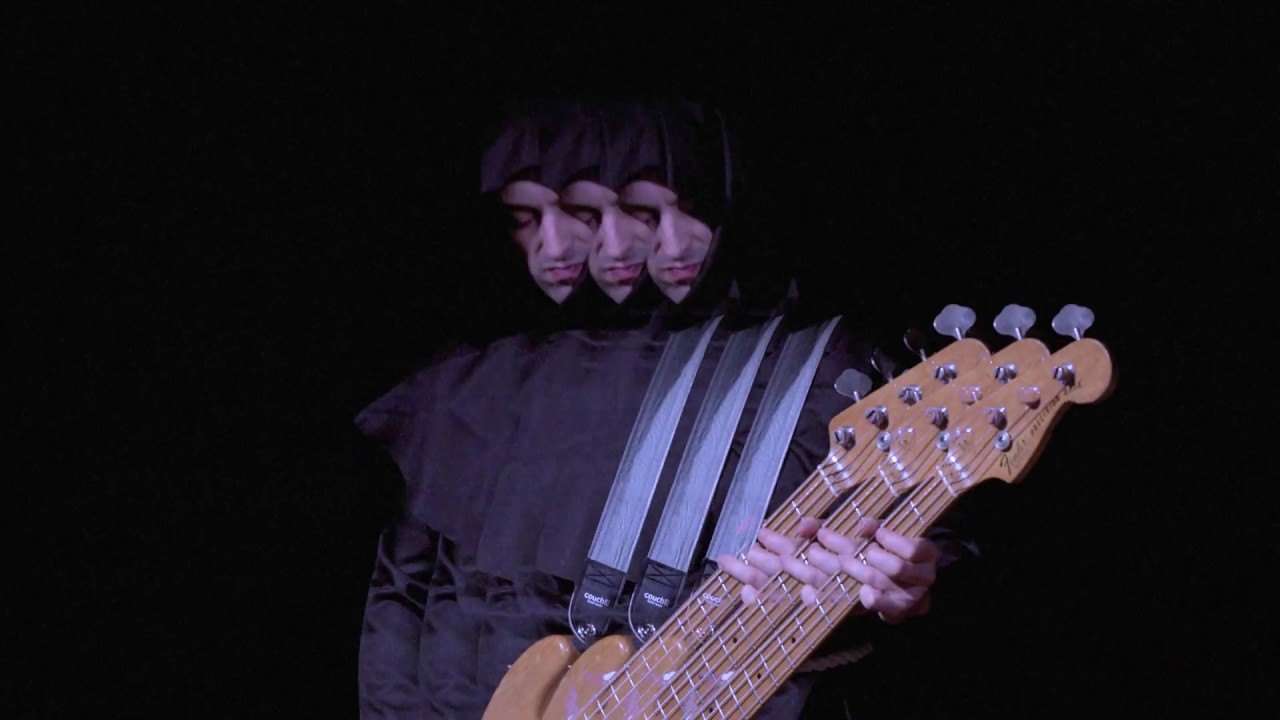 Abominable Electronics - SUNNBATHER DI - Bass Demo - YouTube