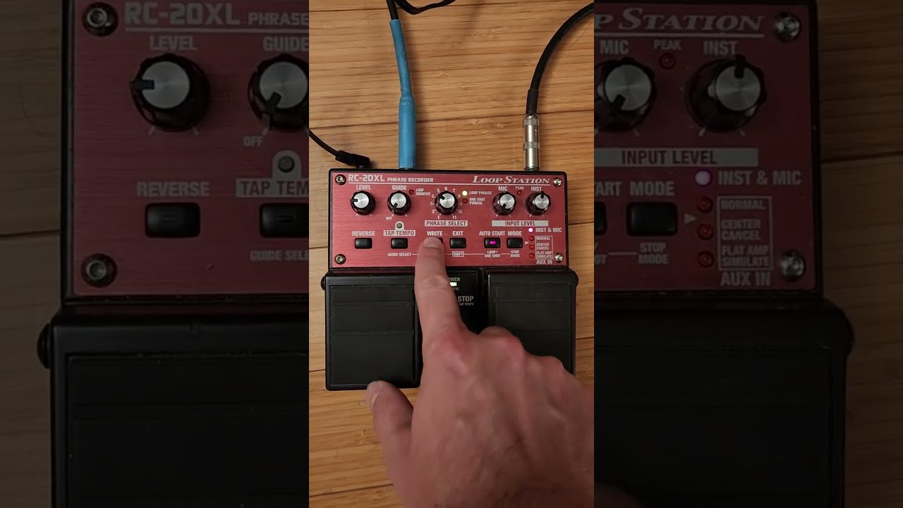 RC-20XL Phrase Recorder | Loop Station Tutorial with Auto-Start