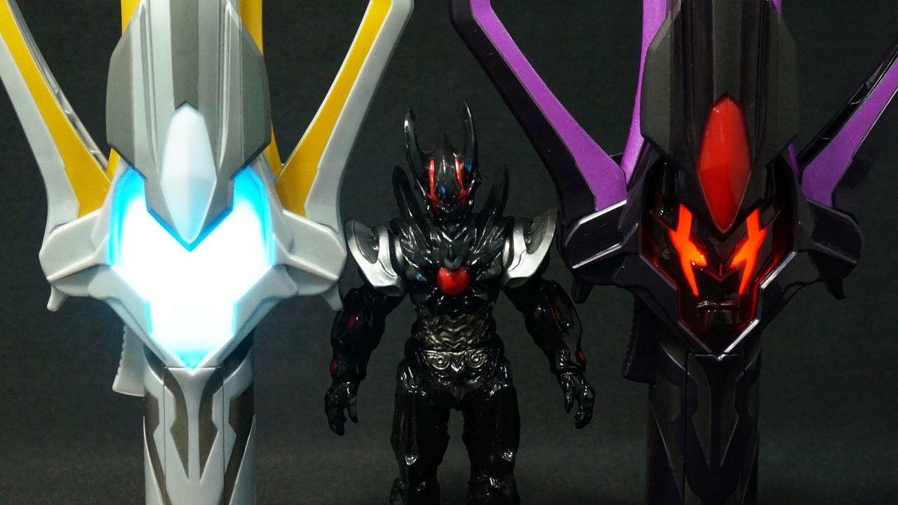 ウルトラマンギンガ ダークルギエル DXダークスパーク & DXギンガ