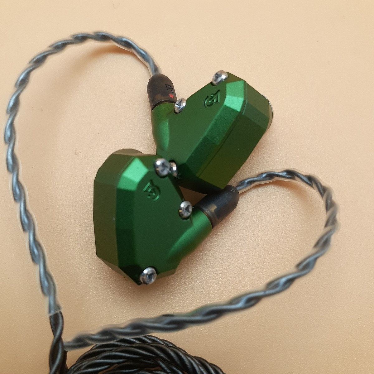 ハイエンドイヤホン CAMPFIRE AUDIO ANDROMEDA 2020 レビュー - audio