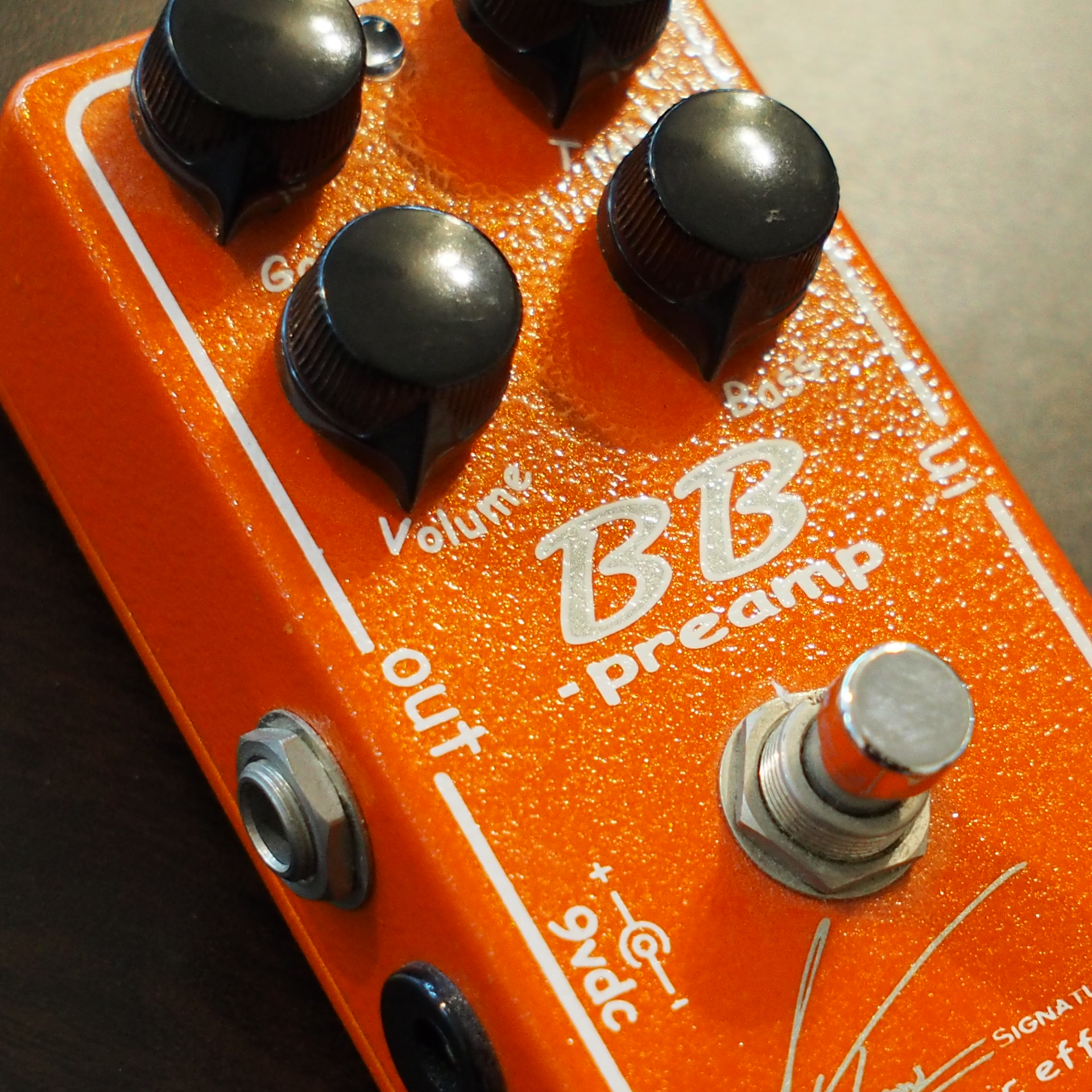 買取情報】アンディティモンズの直筆サイン入り！『Xotic BBP-AT BB