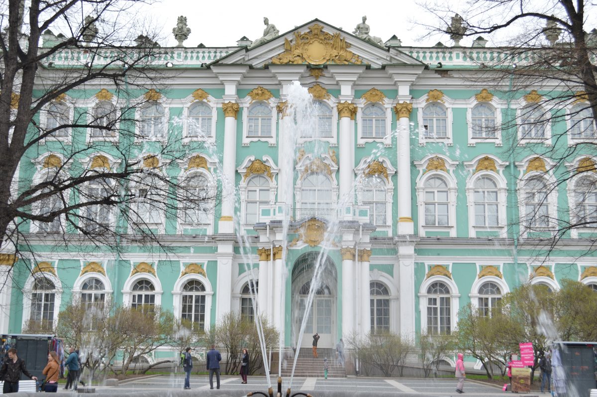 ついにサンクトペテルブルク！ネフスキー大通りとエルミタージュ美術館