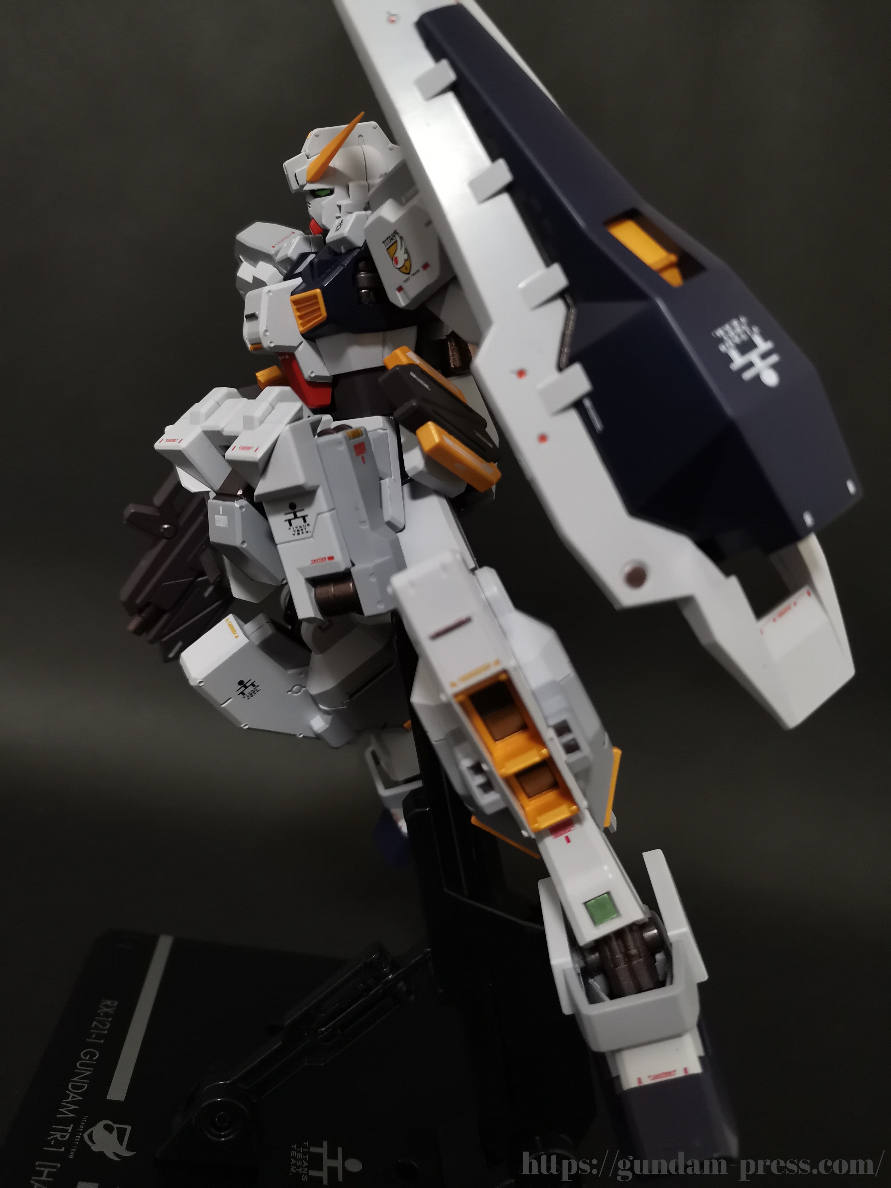 METAL ROBOT魂〈SIDE MS〉ガンダムTR-1[ヘイズル改] & オプション