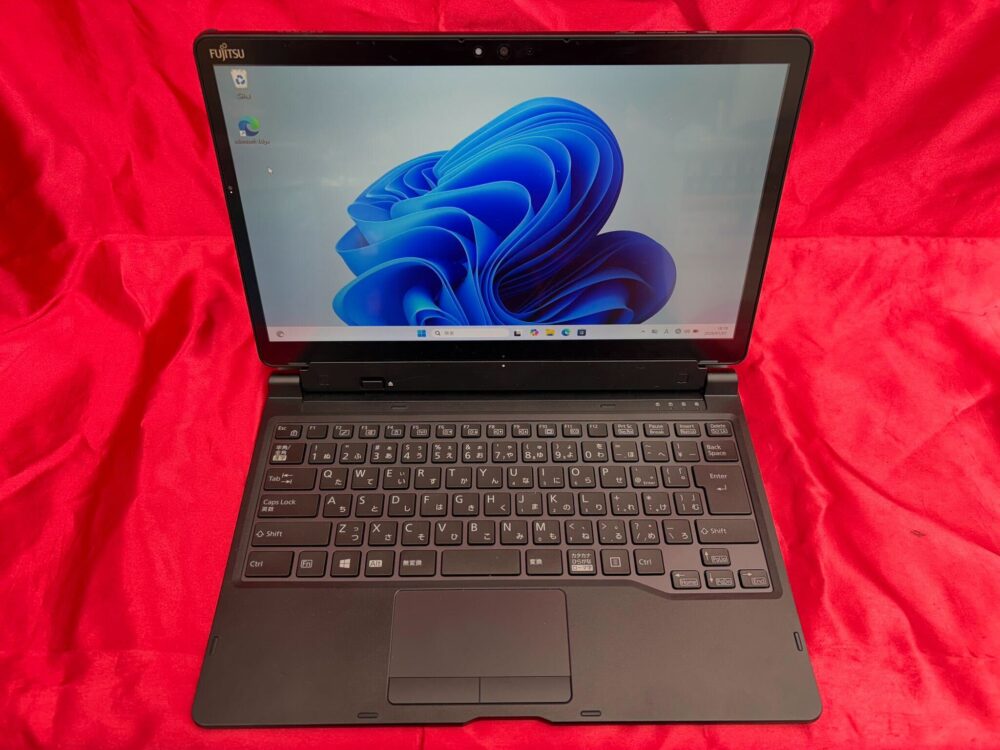 第8世代Core i3搭載の富士通製ノートPC中古が格安の12,800円！NEC製が