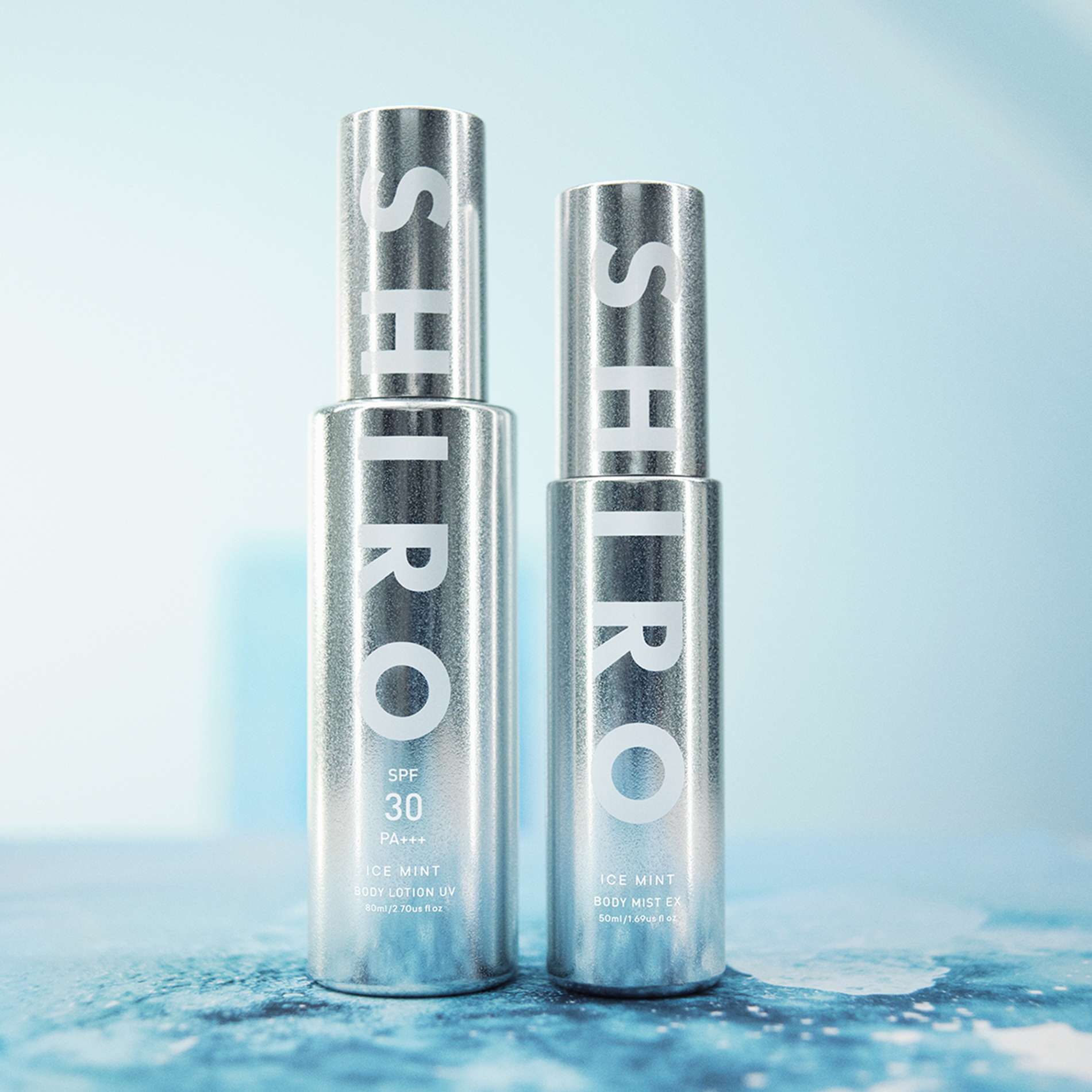 キリアン パリから香水のコフレ 現品とトラベル スプレーケースの