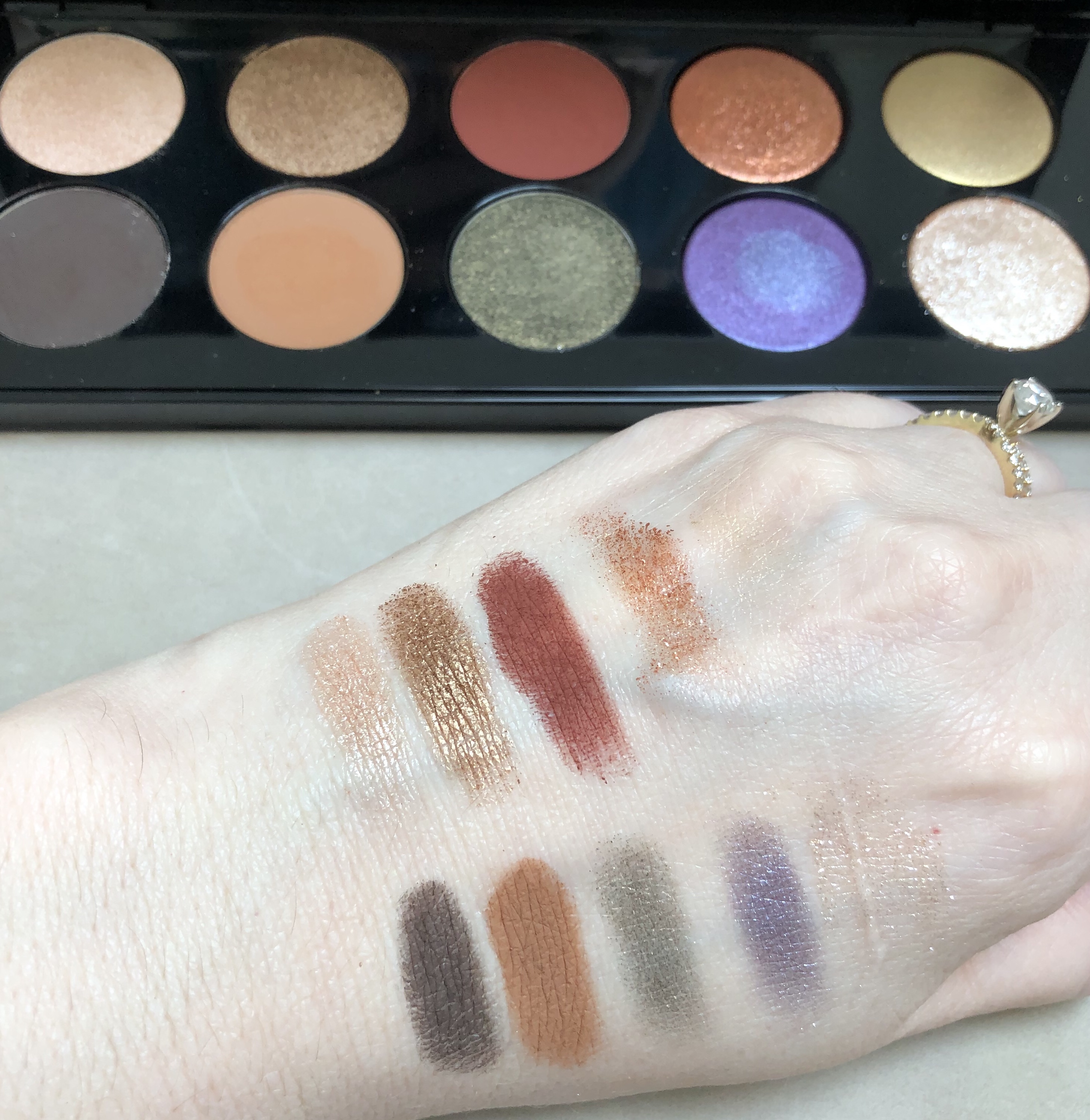 Pat McGrath Mothership VI Midnight Sun Palette Review – Jennifer