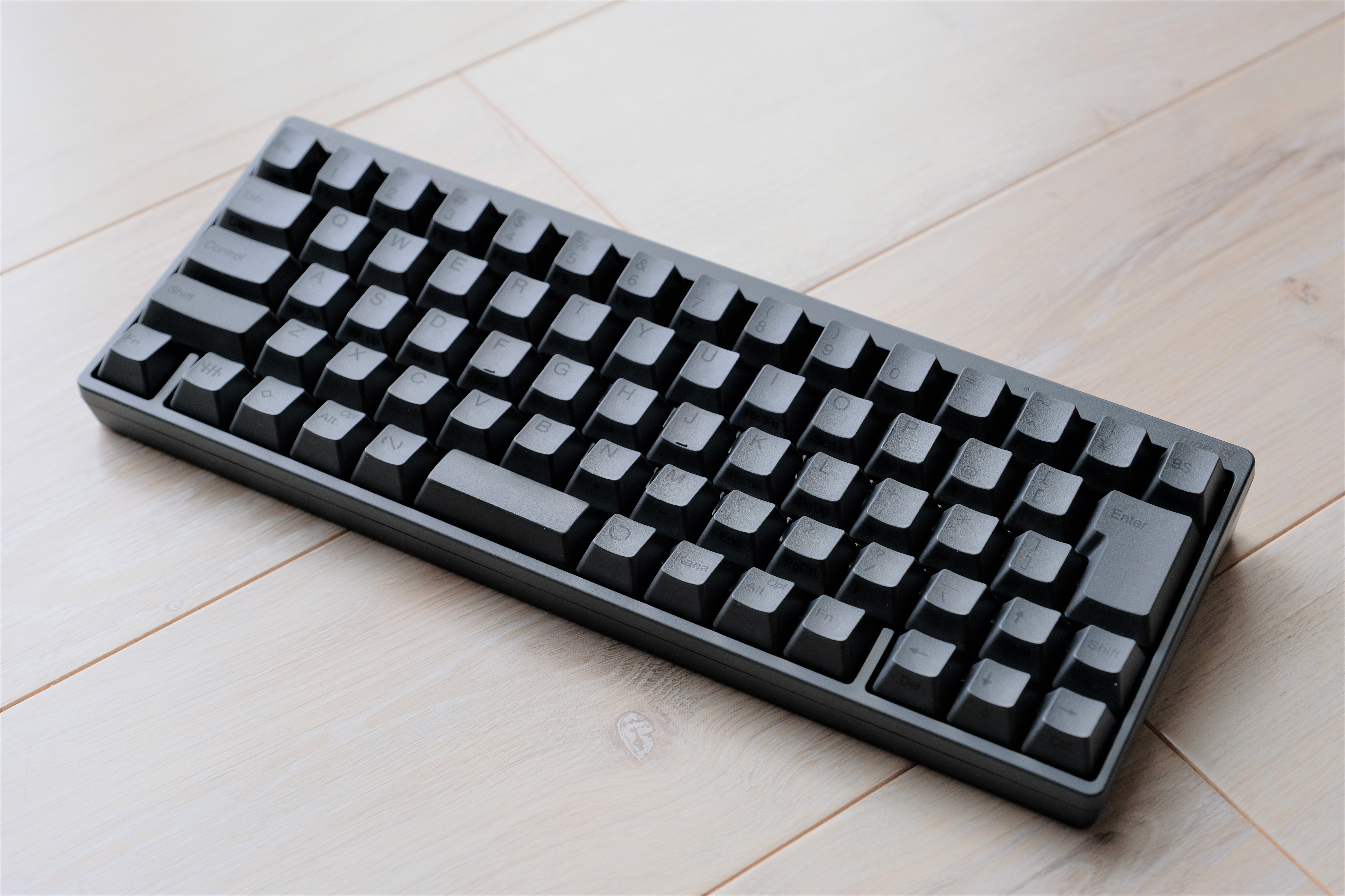 レビュー】こだわりの全HHKBユーザーに、松葉製作所の高級木製