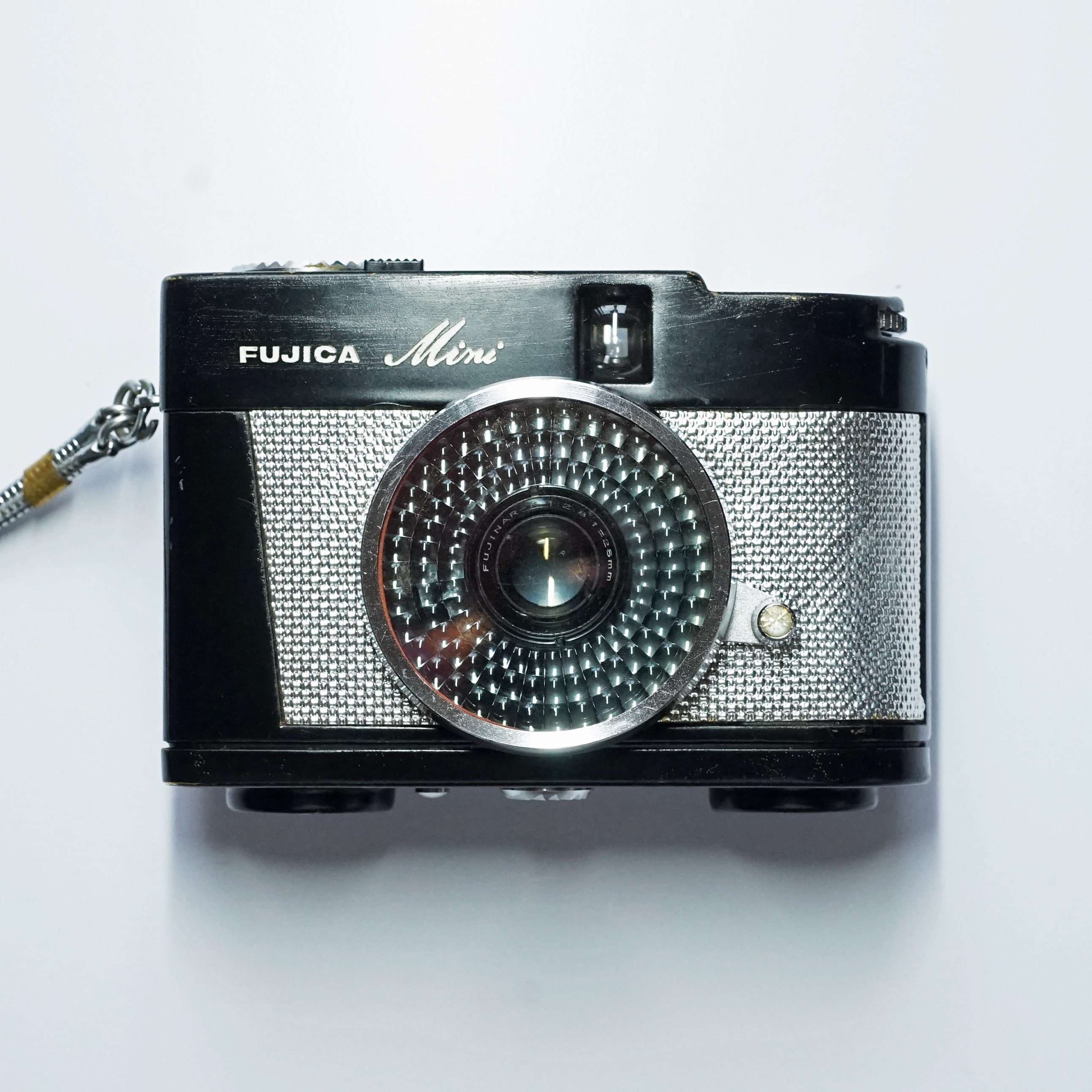 売り切れ FUJIFILM FUJICA MINI（中古 フィルムカメラ 35mm ハーフ