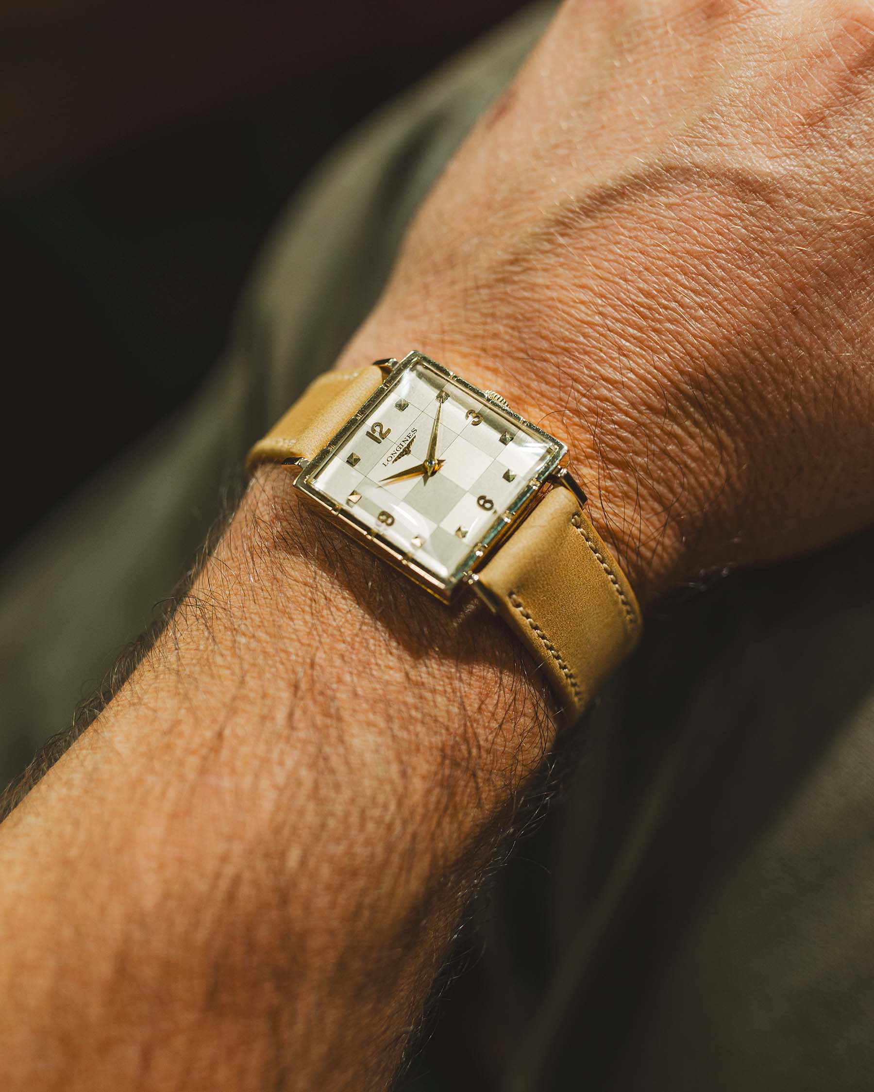 Cartier Tank Louis Man's Vermeil Quartz Roman Column Dial