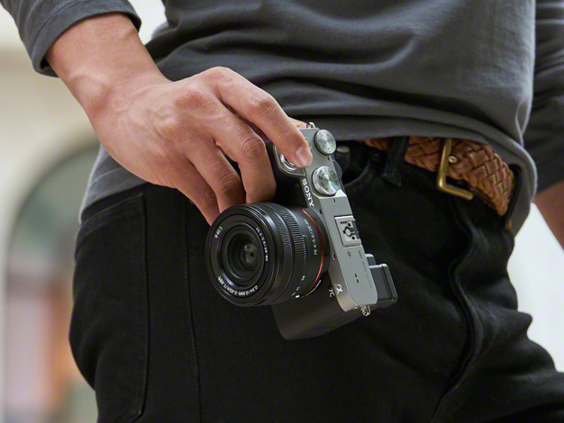 α7C 発表 | コンパクトなフルサイズミラーレス一眼 | Photo Journal PRESS