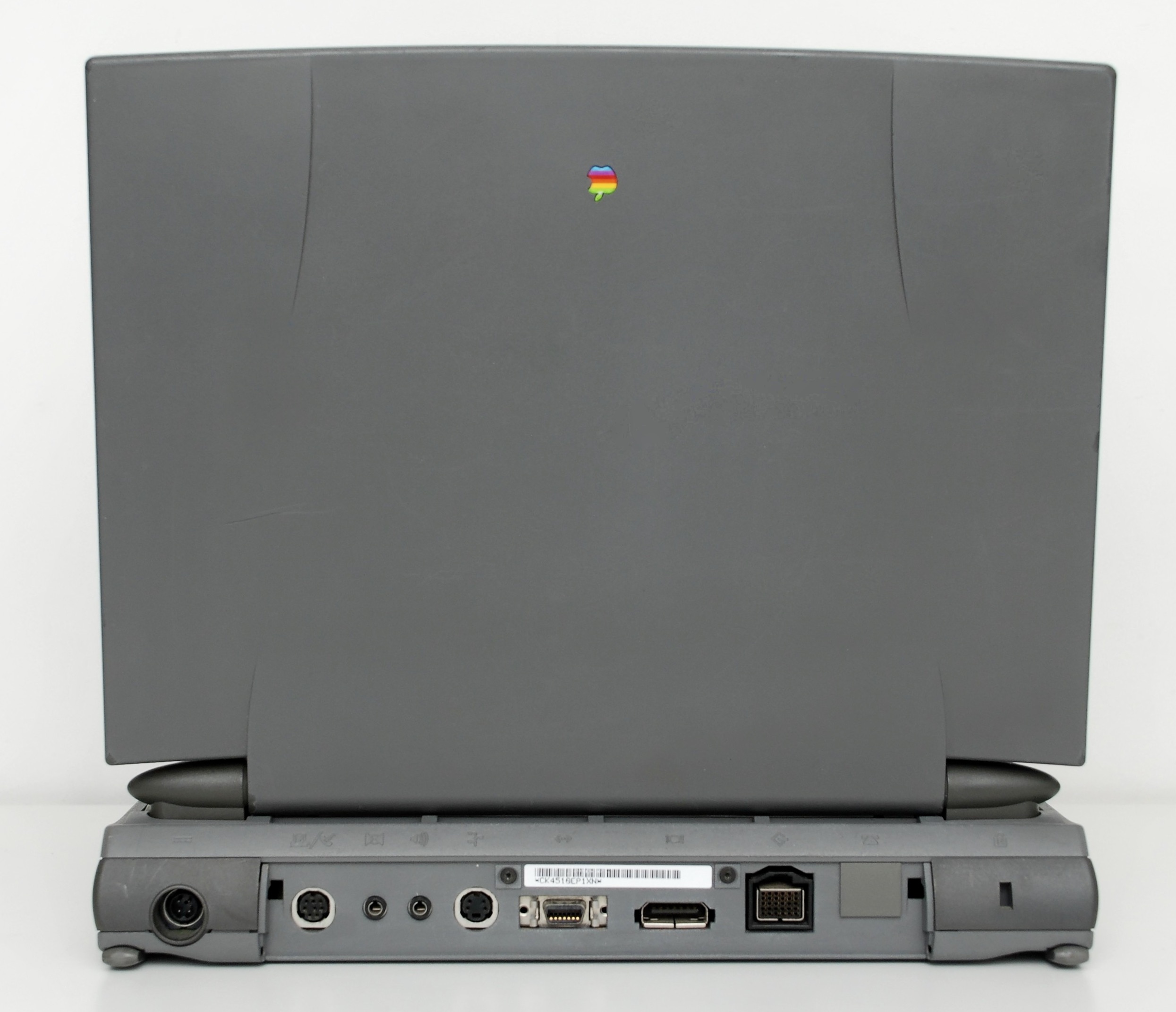 Apple Macintosh Powerbook 520 - Old Crap Vintage Computing