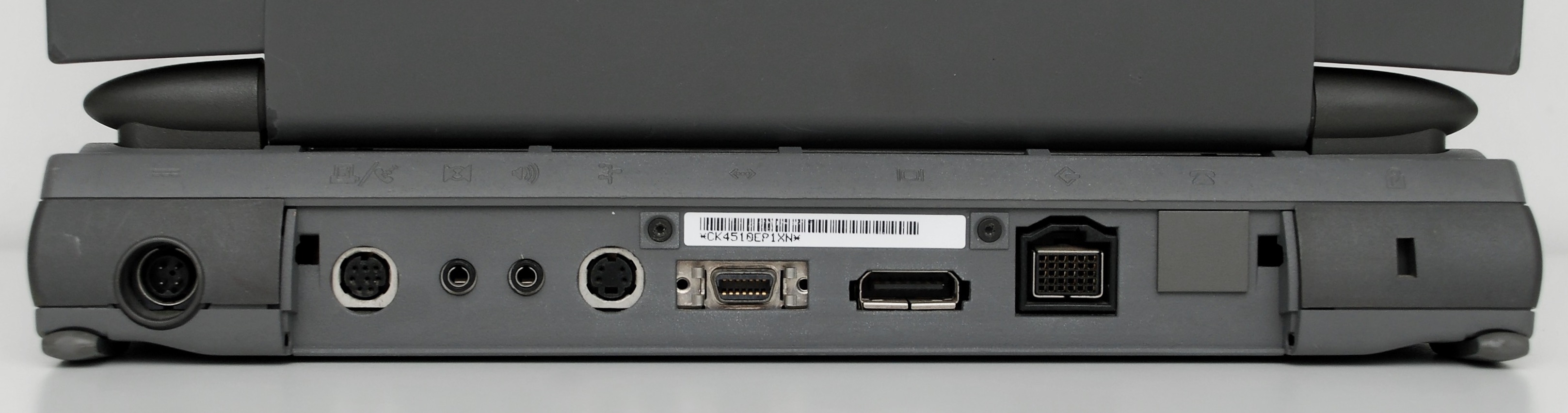 Apple Macintosh Powerbook 520 - Old Crap Vintage Computing