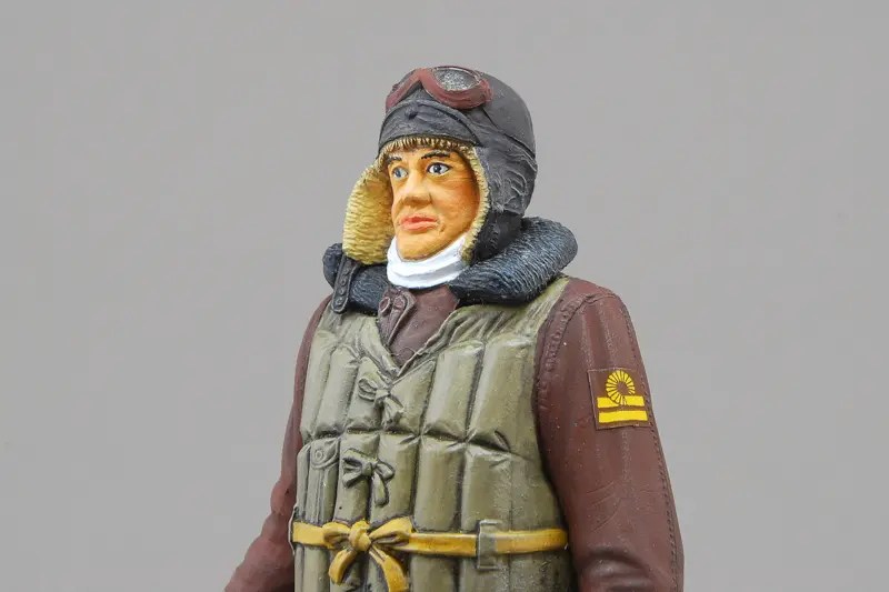 大日本帝国海軍戦闘機搭乗員 タミヤ 1/16 組立と塗装・製作記・完成