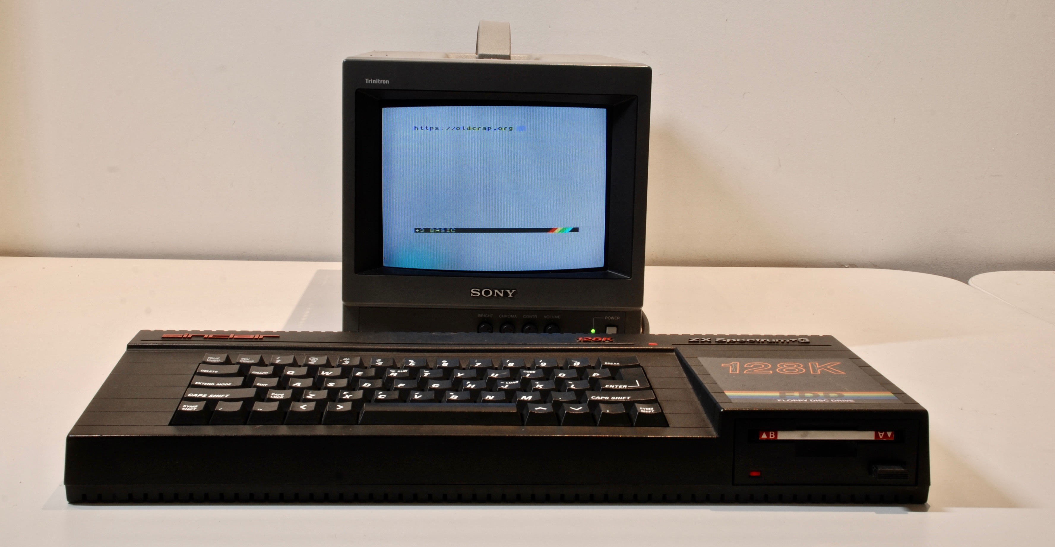 Sinclair ZX Spectrum +3 - Old Crap Vintage Computing