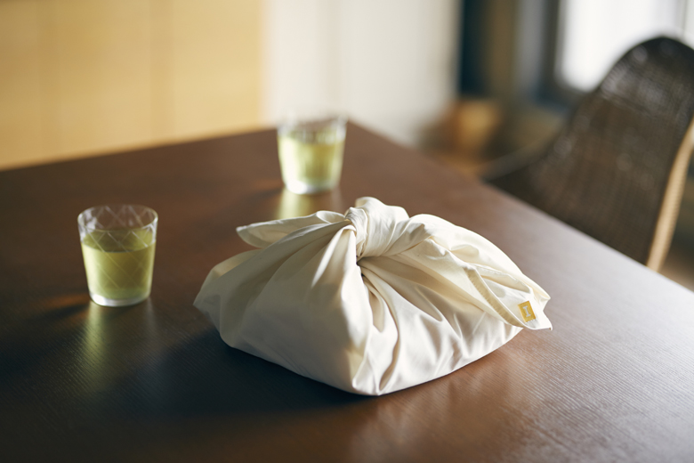 風呂敷ラッピング（中） | IKEUCHI ORGANIC 公式通販