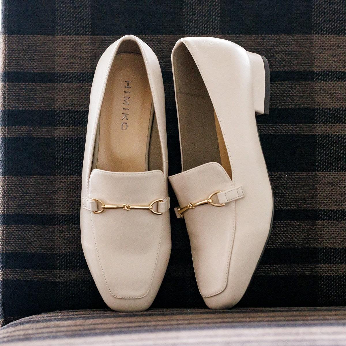 在庫残りわずか】卑弥呼のWEB限定デザイン◇ビットモチーフローファー