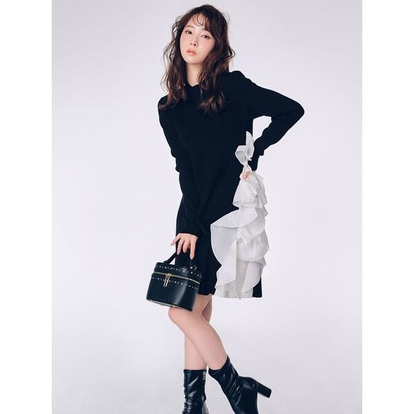 ラッフルデザインドッキングニットワンピ | セルフォード(CELFORD