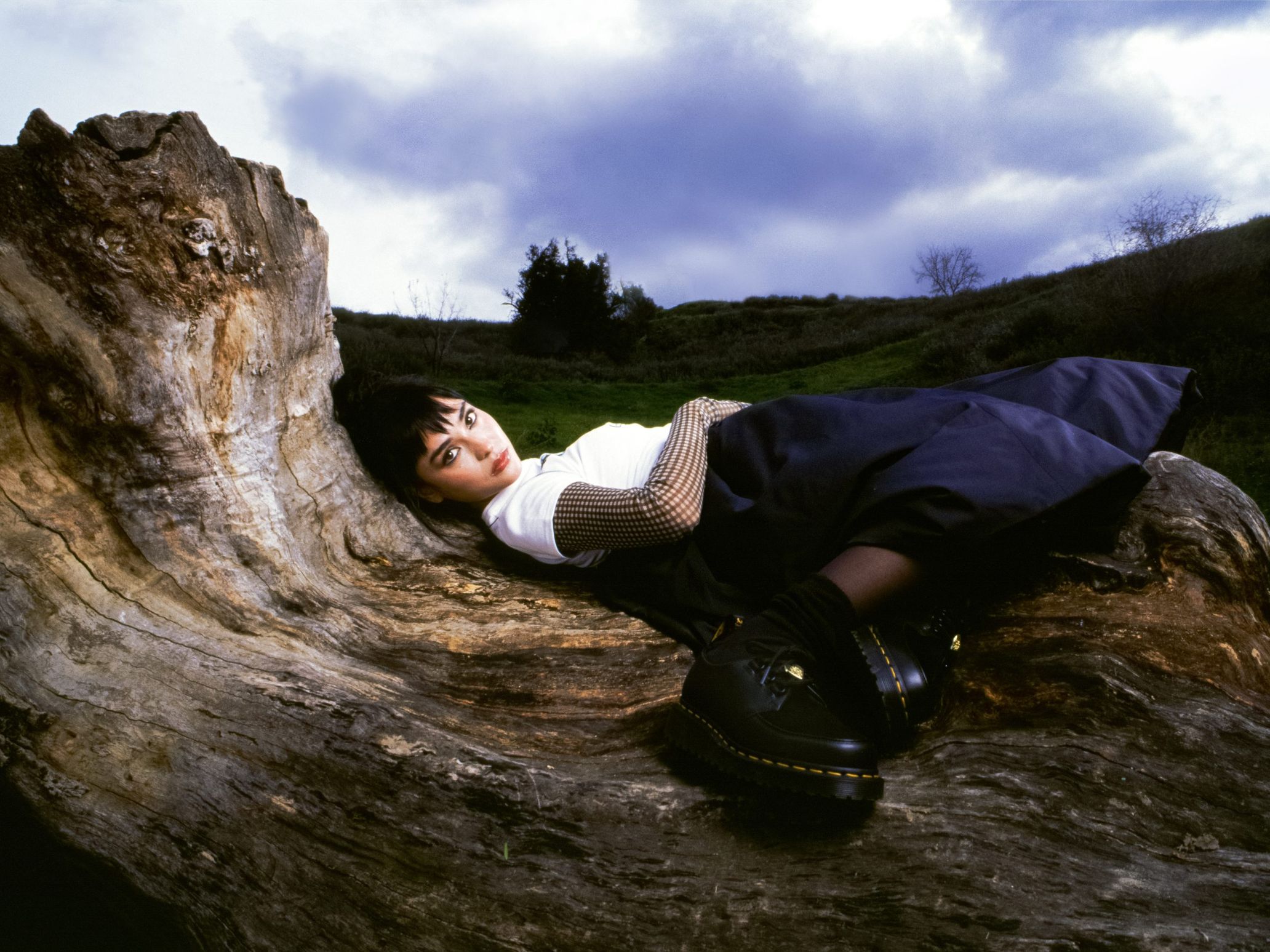 ドクターマーチン」×「ガールズドントクライ」が初コラボ “ラムジー