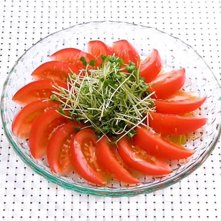 トマトサラダの人気レシピ】暑い日に食べたい！さっぱり絶品20選の人気
