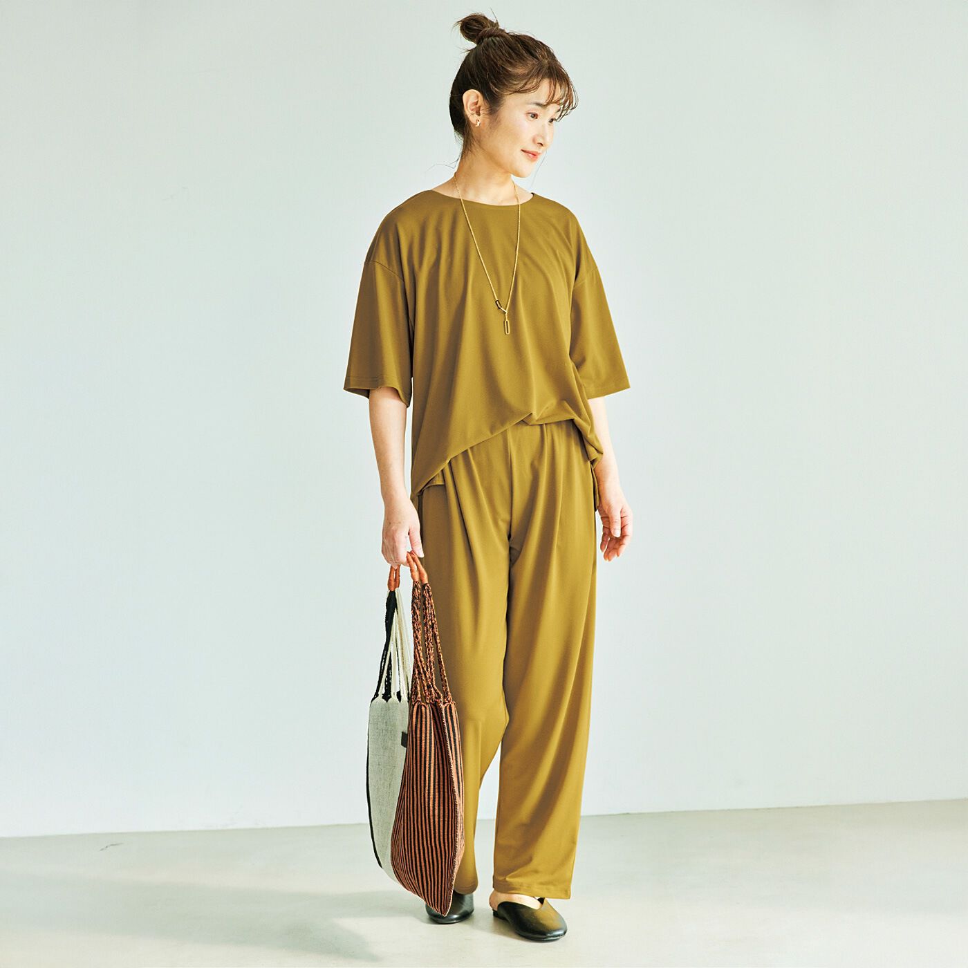 気になる二の腕をカバー すらり見えセットアップの会｜フェリシモの